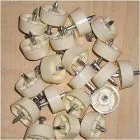 Shelf Stud Beige (25)